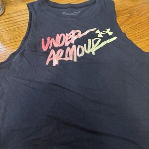 Under Armour Women's Athletic Workout Top Small Sleeveless Loose Fit With‎ Logo